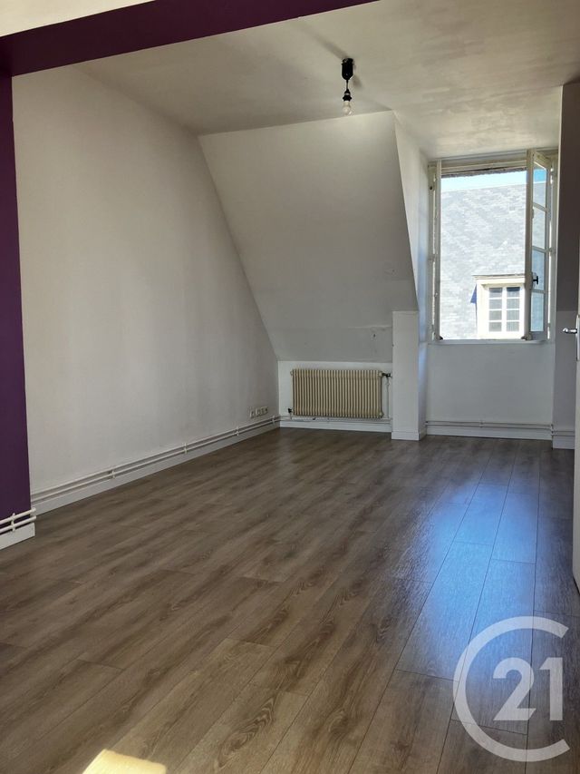 Appartement F2 &agrave; louer - 2 pi&egrave;ces - 41,90 m2 - Abbeville - 80 - PICARDIE