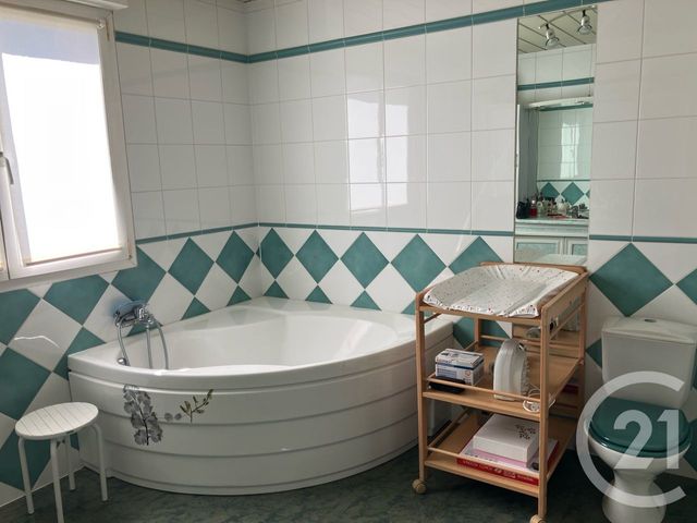 Maison &agrave; vendre - 5 pi&egrave;ces - 237 m2 - Abbeville - 80 - PICARDIE