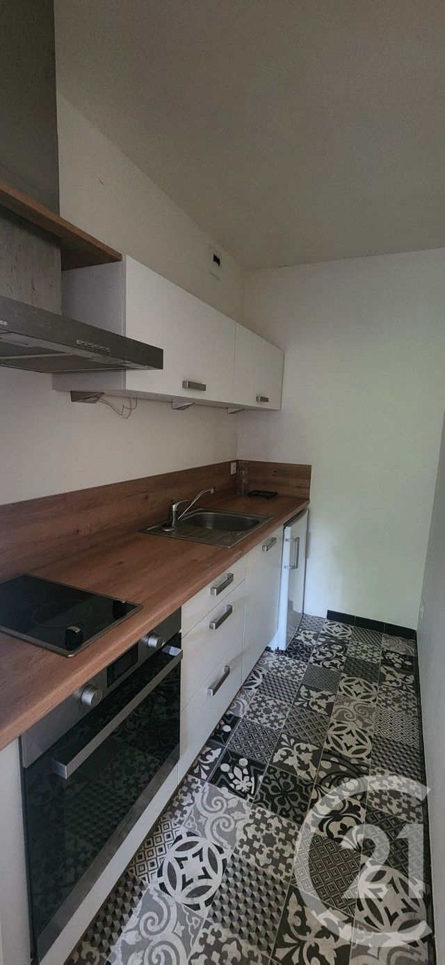 Appartement Studio &agrave; vendre - 1 pi&egrave;ce - 27 m2 - Abbeville - 80 - PICARDIE