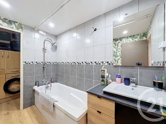 Appartement F4 &agrave; vendre - 4 pi&egrave;ces - 85,52 m2 - Varangeville - 54 - LORRAINE