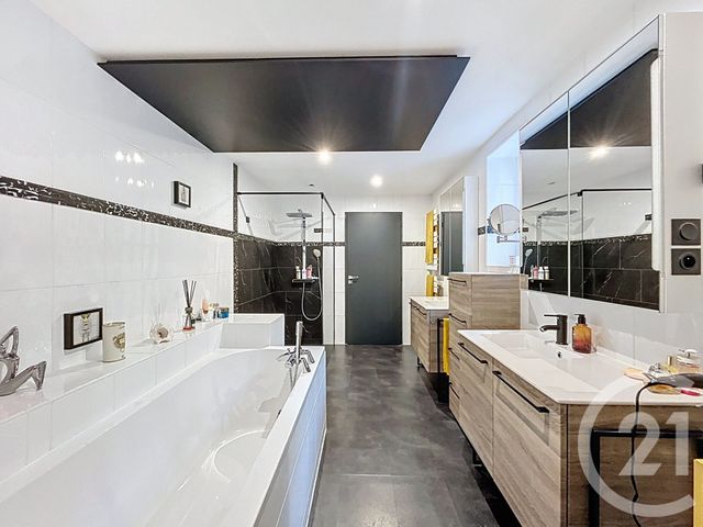 Appartement F8 à vendre - 8 pièces - 262,03 m2 - Nancy - 54 - LORRAINE