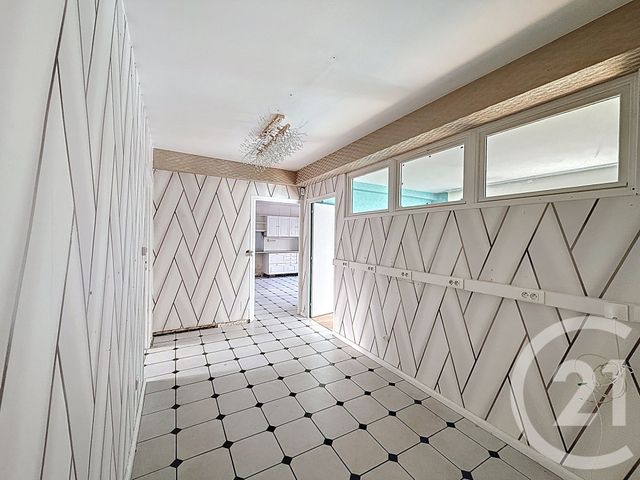 Appartement F5 &agrave; vendre - 5 pi&egrave;ces - 84,14 m2 - Nancy - 54 - LORRAINE