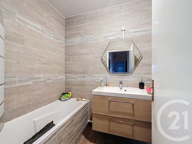 Appartement F3 &agrave; vendre - 3 pi&egrave;ces - 61,32 m2 - Deuil La Barre - 95 - ILE-DE-FRANCE