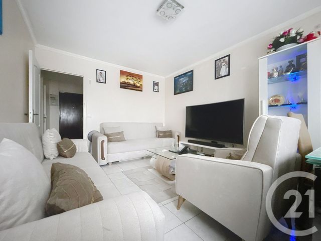 Appartement à vendre - 4 pièces - 74,16 m2 - Epinay Sur Seine - 93 - ILE-DE-FRANCE