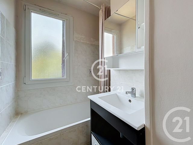 Appartement F3 &agrave; vendre - 3 pi&egrave;ces - 51,60 m2 - Epinay Sur Seine - 93 - ILE-DE-FRANCE