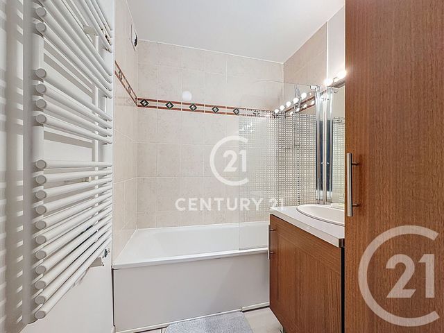 Appartement F4 &agrave; vendre - 4 pi&egrave;ces - 75,48 m2 - Deuil La Barre - 95 - ILE-DE-FRANCE