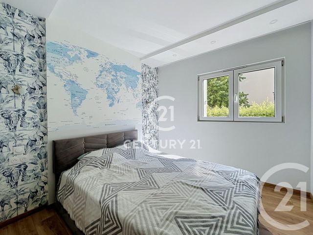 Appartement F5 &agrave; vendre - 5 pi&egrave;ces - 100,19 m2 - Deuil La Barre - 95 - ILE-DE-FRANCE