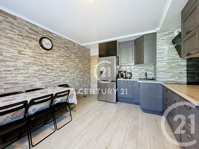 Appartement F5 &agrave; vendre - 5 pi&egrave;ces - 100,19 m2 - Deuil La Barre - 95 - ILE-DE-FRANCE