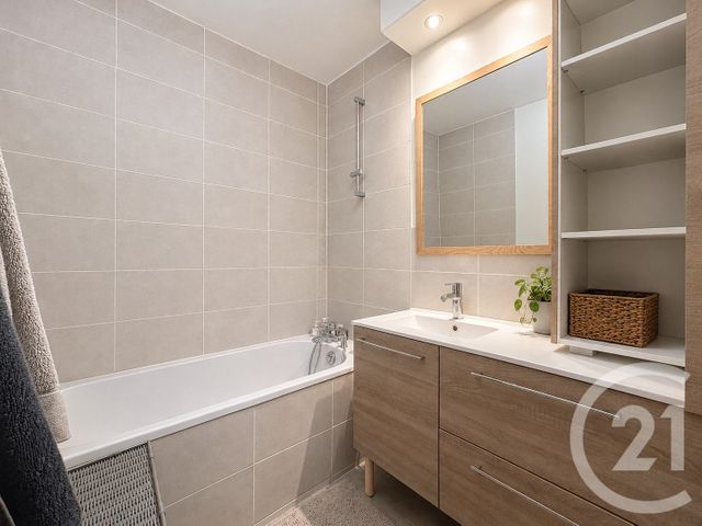 Appartement F4 &agrave; vendre - 4 pi&egrave;ces - 80,26 m2 - Deuil La Barre - 95 - ILE-DE-FRANCE