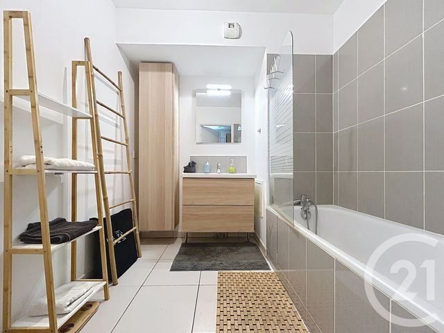 Appartement F3 &agrave; louer - 3 pi&egrave;ces - 66,93 m2 - Deuil La Barre - 95 - ILE-DE-FRANCE