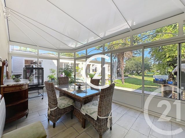 Maison à vendre - 5 pièces - 274 m2 - Jarnac - 16 - POITOU-CHARENTES