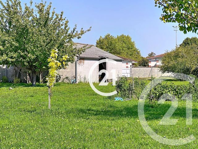 Maison à vendre - 5 pièces - 274 m2 - Jarnac - 16 - POITOU-CHARENTES