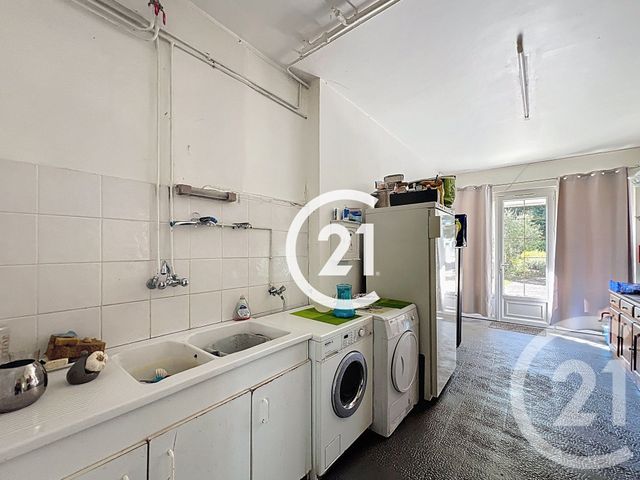 Maison à vendre - 5 pièces - 274 m2 - Jarnac - 16 - POITOU-CHARENTES