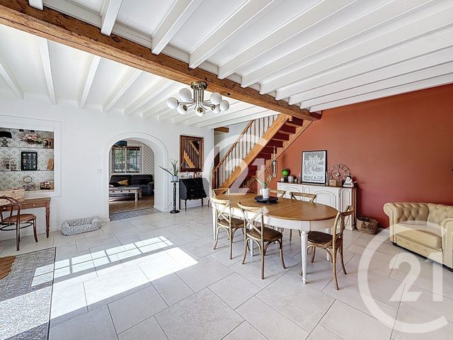 Maison à vendre - 4 pièces - 158 m2 - Sigogne - 16 - POITOU-CHARENTES