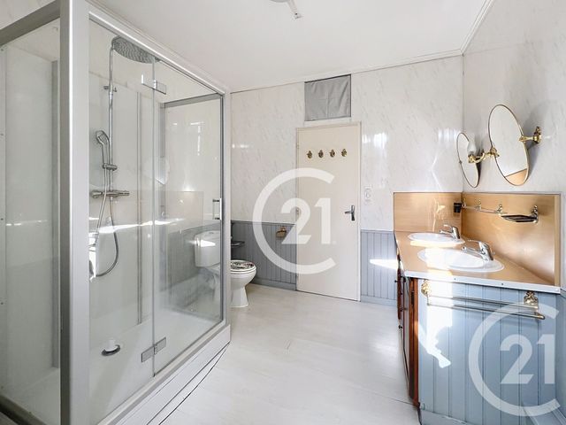 Maison à louer - 7 pièces - 181,30 m2 - Jarnac - 16 - POITOU-CHARENTES