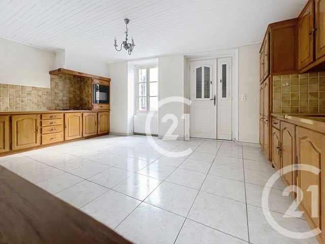 Maison à louer - 7 pièces - 181,30 m2 - Jarnac - 16 - POITOU-CHARENTES
