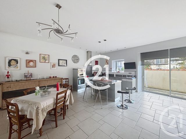 Maison &agrave; vendre - 5 pi&egrave;ces - 174 m2 - Sigogne - 16 - POITOU-CHARENTES