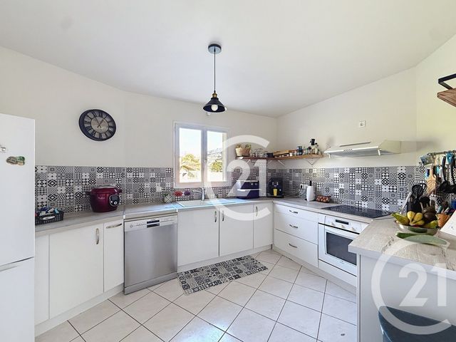 Maison à vendre - 5 pièces - 162,50 m2 - Julienne - 16 - POITOU-CHARENTES