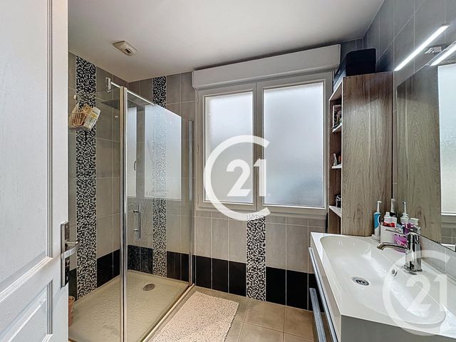 Maison &agrave; vendre - 4 pi&egrave;ces - 111 m2 - Jarnac - 16 - POITOU-CHARENTES