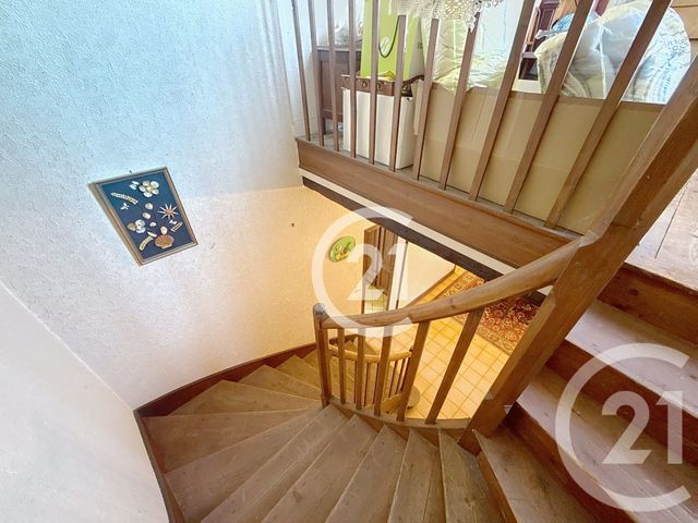 Maison à vendre - 6 pièces - 140,50 m2 - St Meme Les Carrieres - 16 - POITOU-CHARENTES