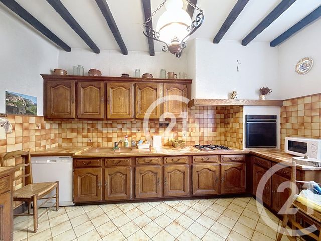 Maison à vendre - 6 pièces - 140,50 m2 - St Meme Les Carrieres - 16 - POITOU-CHARENTES