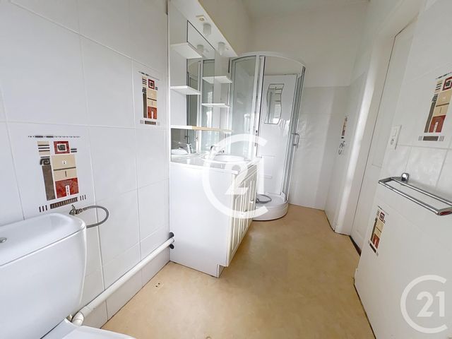 Appartement F2 à louer - 2 pièces - 65 m2 - Jarnac - 16 - POITOU-CHARENTES