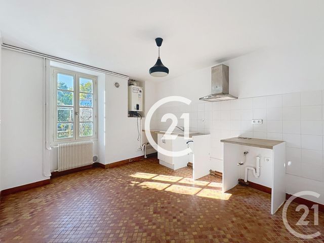 Maison à louer - 5 pièces - 108,20 m2 - Jarnac - 16 - POITOU-CHARENTES