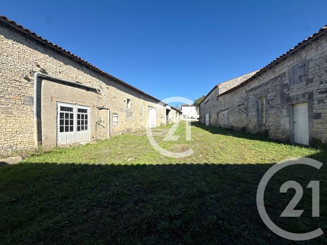 Maison &agrave; vendre - 6 pi&egrave;ces - 225 m2 - Julienne - 16 - POITOU-CHARENTES
