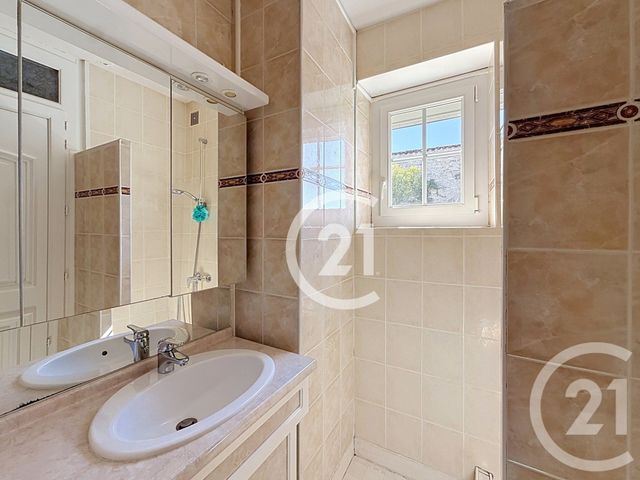 Maison &agrave; vendre - 4 pi&egrave;ces - 74 m2 - Jarnac - 16 - POITOU-CHARENTES