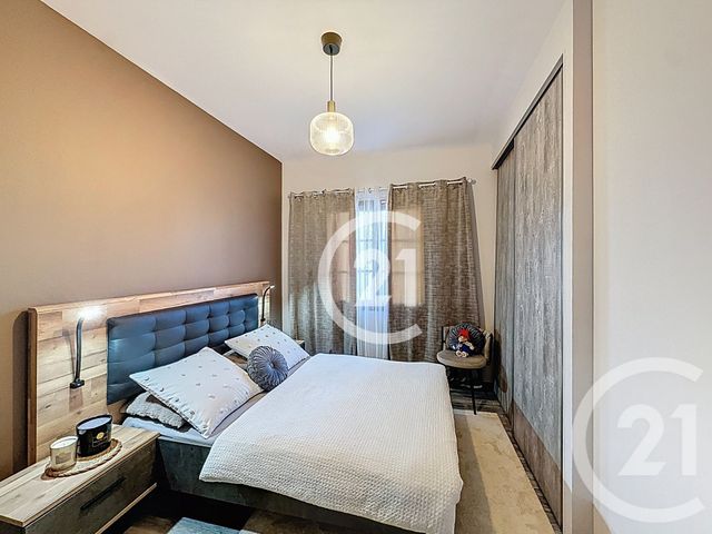 Maison &agrave; vendre - 4 pi&egrave;ces - 146,30 m2 - Triac Lautrait - 16 - POITOU-CHARENTES