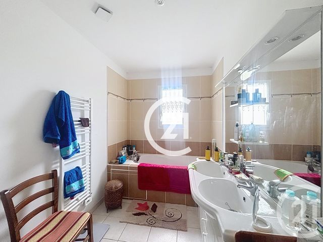 Maison &agrave; vendre - 4 pi&egrave;ces - 95,50 m2 - Mareuil - 16 - POITOU-CHARENTES