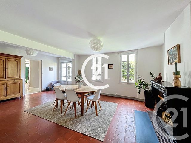 Maison à vendre - 7 pièces - 331 m2 - Jarnac - 16 - POITOU-CHARENTES