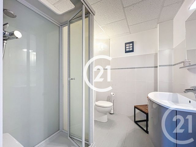 Maison à vendre - 7 pièces - 331 m2 - Jarnac - 16 - POITOU-CHARENTES