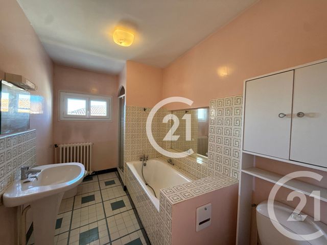 Maison &agrave; vendre - 5 pi&egrave;ces - 186,50 m2 - Julienne - 16 - POITOU-CHARENTES