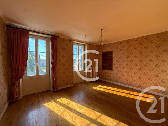 Maison &agrave; vendre - 5 pi&egrave;ces - 186,50 m2 - Julienne - 16 - POITOU-CHARENTES