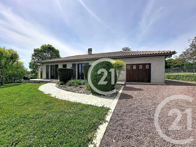 Maison &agrave; vendre - 4 pi&egrave;ces - 124,60 m2 - Bourg Charente - 16 - POITOU-CHARENTES