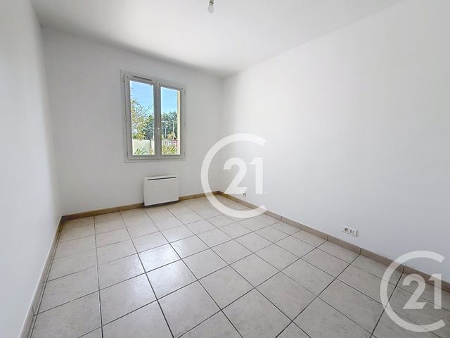 Maison &agrave; louer - 4 pi&egrave;ces - 109,60 m2 - Jarnac - 16 - POITOU-CHARENTES