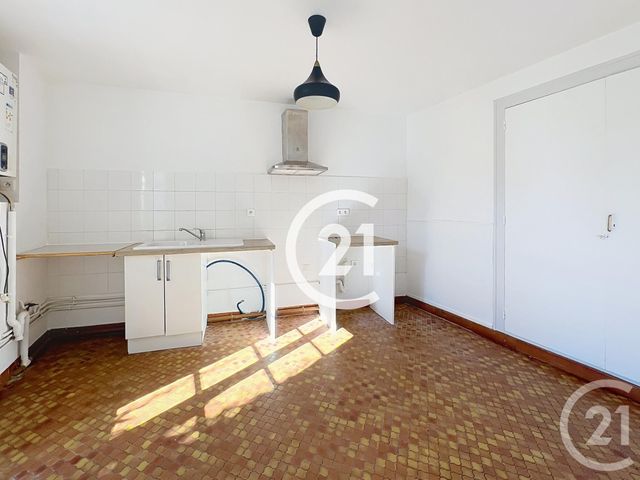 Maison &agrave; louer - 5 pi&egrave;ces - 108,20 m2 - Jarnac - 16 - POITOU-CHARENTES