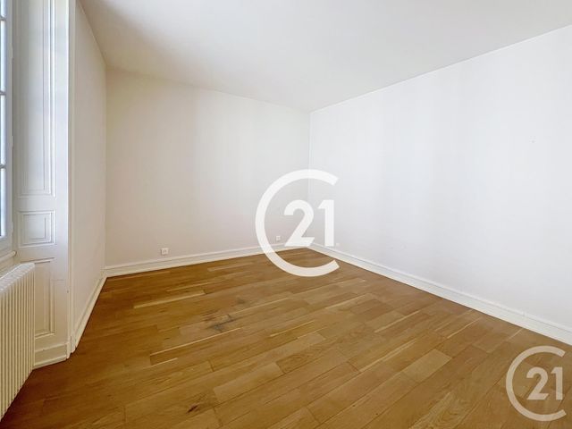 Maison &agrave; louer - 5 pi&egrave;ces - 108,20 m2 - Jarnac - 16 - POITOU-CHARENTES