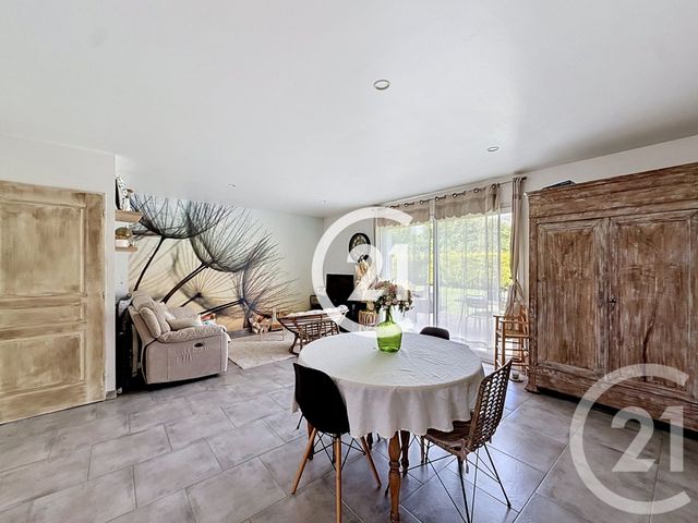 Maison &agrave; vendre - 5 pi&egrave;ces - 106 m2 - Triac Lautrait - 16 - POITOU-CHARENTES