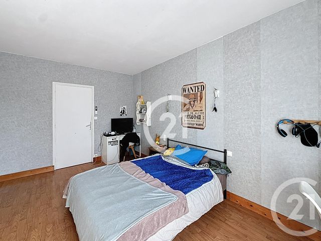 Maison &agrave; louer - 5 pi&egrave;ces - 183,60 m2 - Jarnac - 16 - POITOU-CHARENTES