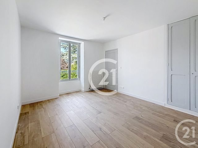 Maison &agrave; louer - 5 pi&egrave;ces - 143,50 m2 - Jarnac - 16 - POITOU-CHARENTES