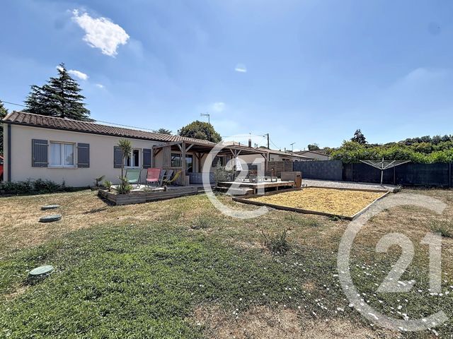 Maison &agrave; vendre - 4 pi&egrave;ces - 90 m2 - Gondeville - 16 - POITOU-CHARENTES