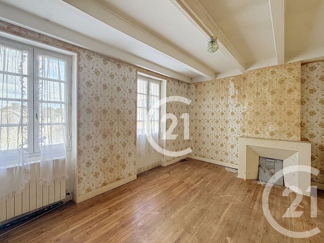 Maison &agrave; vendre - 4 pi&egrave;ces - 143 m2 - St Meme Les Carrieres - 16 - POITOU-CHARENTES