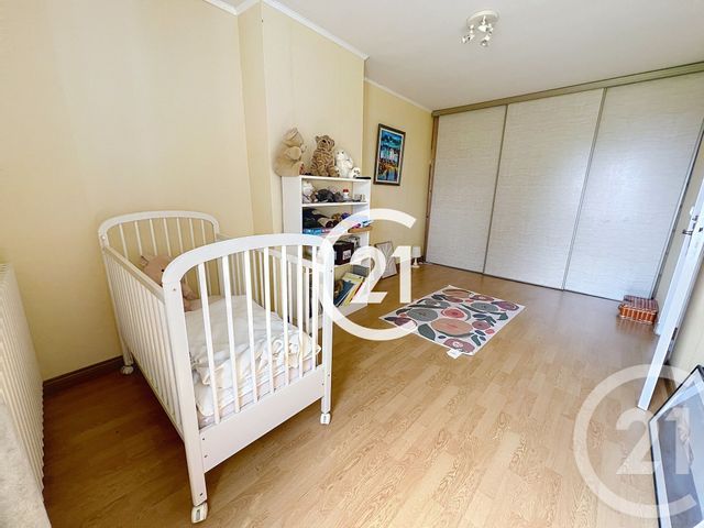 Maison à vendre - 6 pièces - 225 m2 - Foussignac - 16 - POITOU-CHARENTES