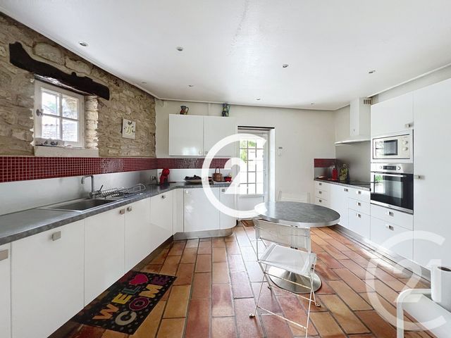 Maison à vendre - 6 pièces - 225 m2 - Foussignac - 16 - POITOU-CHARENTES