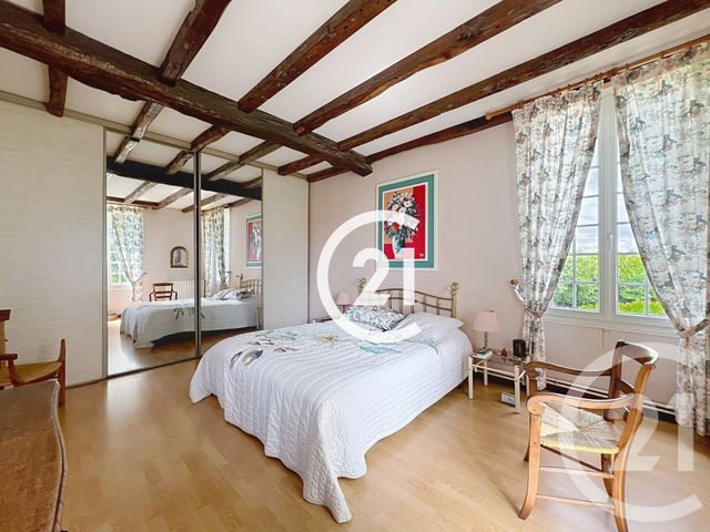 Maison à vendre - 6 pièces - 225 m2 - Foussignac - 16 - POITOU-CHARENTES