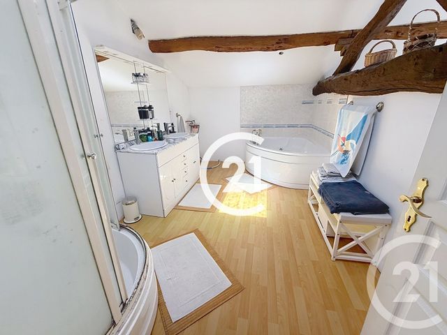 Maison à vendre - 3 pièces - 127 m2 - Nercillac - 16 - POITOU-CHARENTES