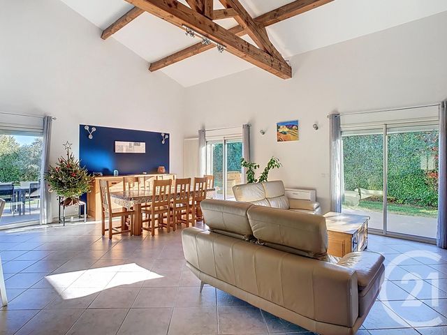 Maison à vendre - 7 pièces - 175,57 m2 - Vacquieres - 34 - LANGUEDOC-ROUSSILLON