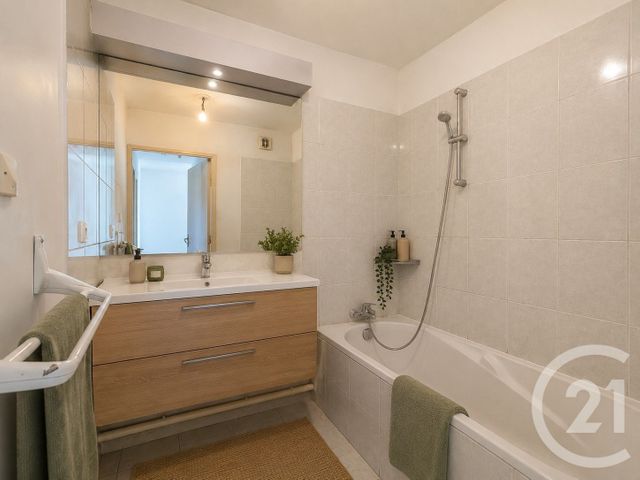 Appartement F3 &agrave; vendre - 3 pi&egrave;ces - 61,50 m2 - Montpellier - 34 - LANGUEDOC-ROUSSILLON